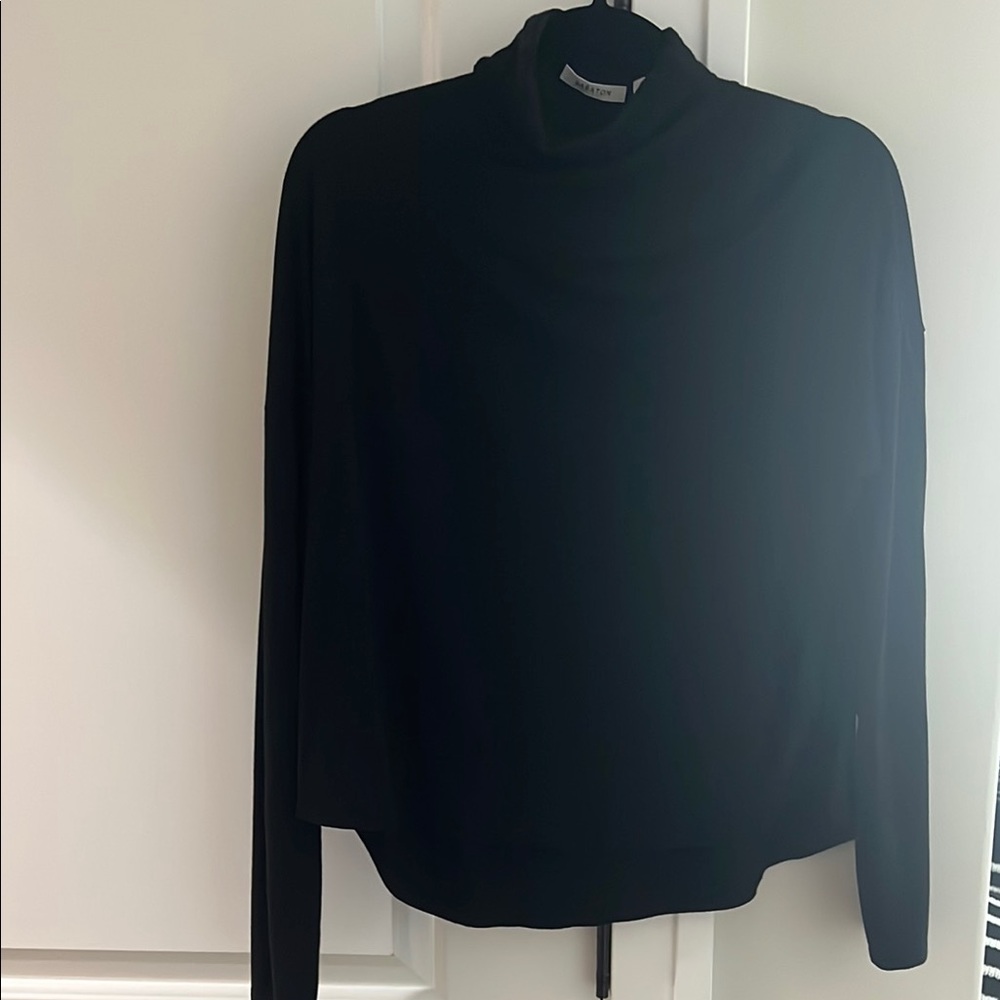 Babaton Top Size M